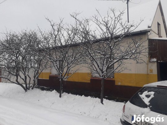 Vegyesfalú Részben Felújított 85MN Ház 685MN Telken Eladó