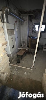 Vegyestüzelésű kályha