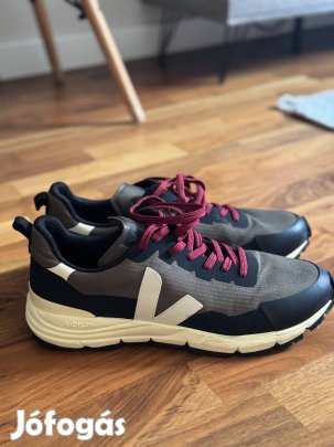 Veja Dekkan 46 méret