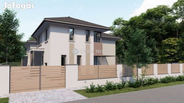 Velencei 96 nm-es ház eladó