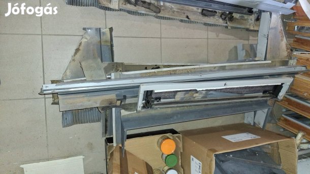 Velux ablakok 2db 78x118 és 3db 78x140 egyben