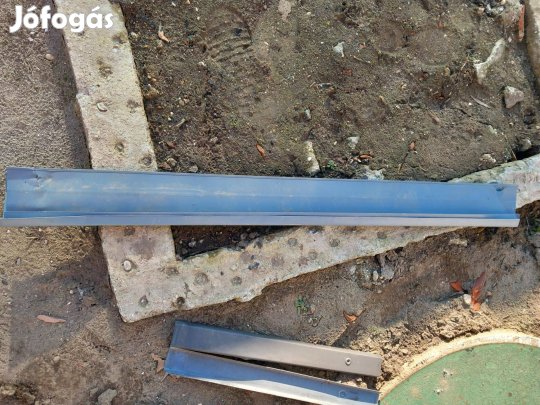 Velux oldalsó fém burkoló elem 2 db 107cm