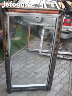 Velux tetőablak 78x140cm