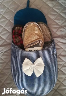 Vendégváró papucs tartó szettben,olcsón!/76