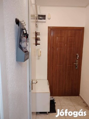 Vénerti 35 m2-s panel eladó!