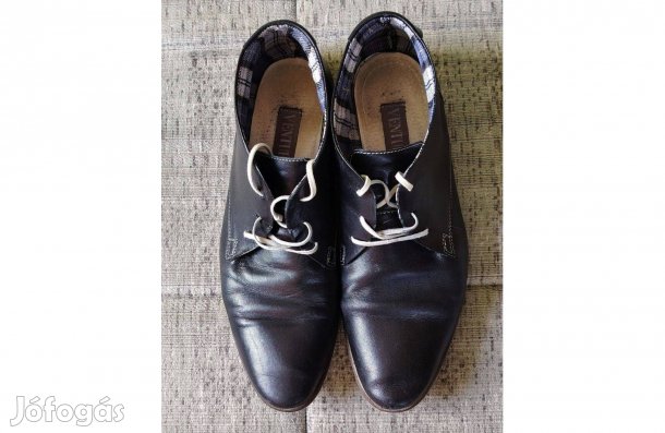 Venturini férfi magasított bőrcipő 42-es fekete