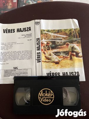 Véres hajsza akció mokép vhs nagytok. 