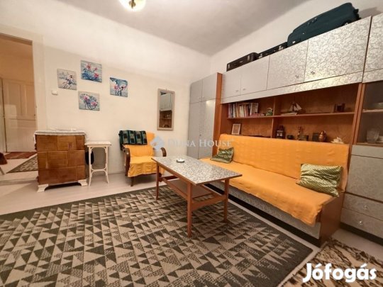 Veresegyházi 67 nm-es ház eladó