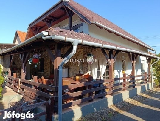 Veresegyházi eladó 164 nm-es ház