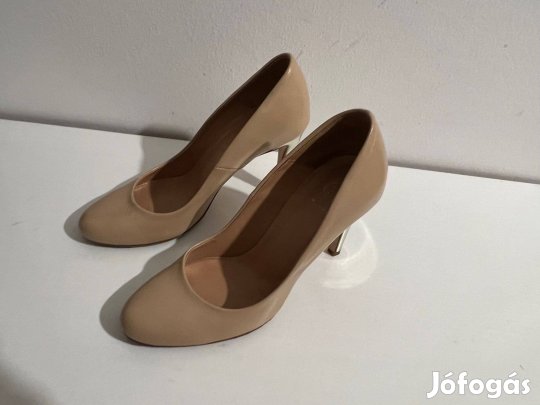 Vero Cuvio 38 Bőr cipő arany színű sarok