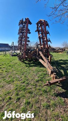 Vertikum forgókapás magágykészítő eladó 