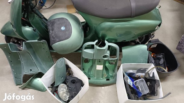 Vespa 125 alkatrészekek