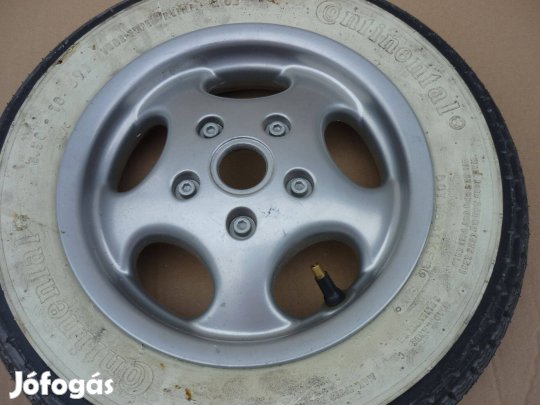 Vespa ET ET2 ET4 első kerék új eredeti gyári