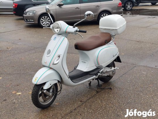 Vespa LX 150...