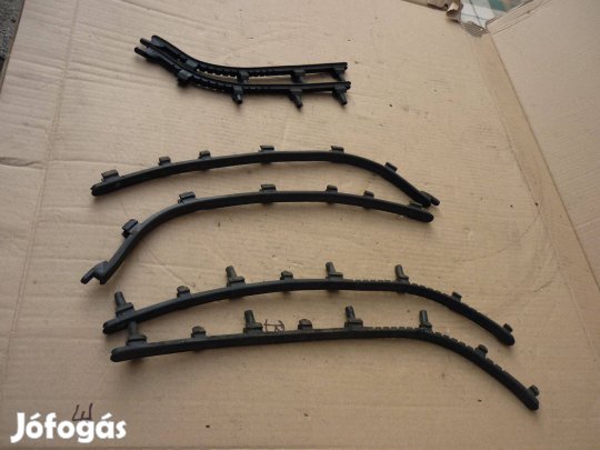 Vespa LX S gumicsík szett a taposóba taposó gumi