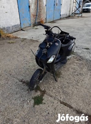 Vespa Lx 125 bontott alkatrészek
