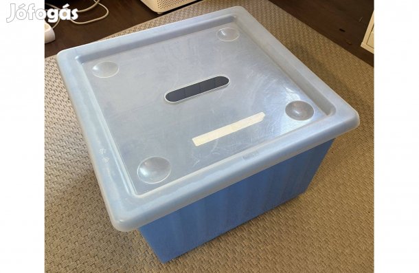 Vessla (IKEA) gurulós tárolóláda