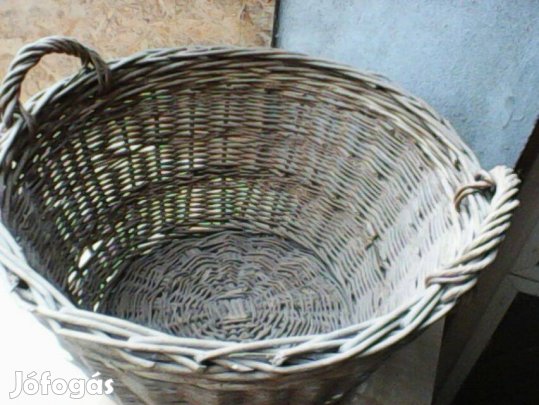 Vessző kosár,