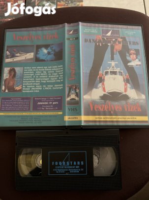 Veszélyes vizek akció vhs nagytok 