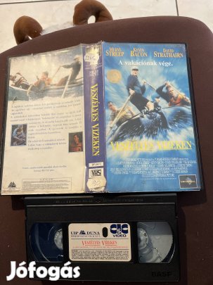 Veszélyes vizeken akció vhs 