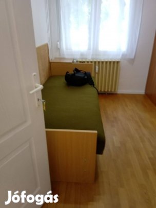 Veszprém Stadion utcában szoba kiadó