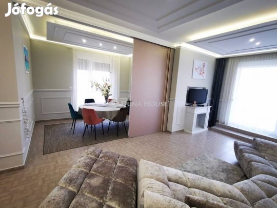 Veszprémi 131 nm-es lakás eladó