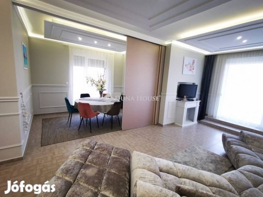 Veszprémi 131 nm-es lakás eladó