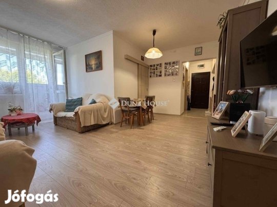 Veszprémi eladó 68 nm-es lakás