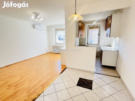 Veszprémi eladó 68 nm-es lakás