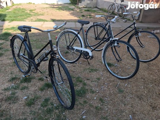 Veterán Csepel kerékpárok