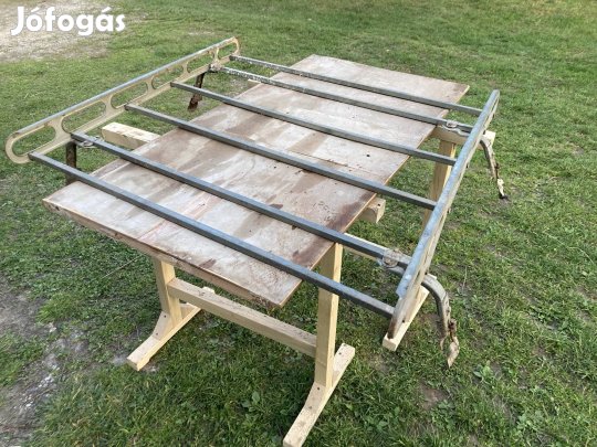 Veterán Skoda kiegészítők