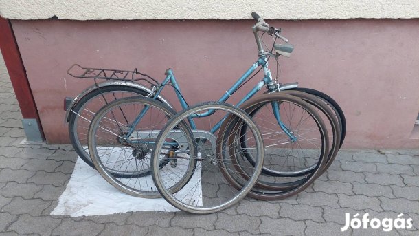 Veterán Svájci Condor kerékpár és alkatrészek 