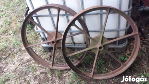 Veterán Usa Mccormick öntött acél hátsó vaskerék vas kerék traktor