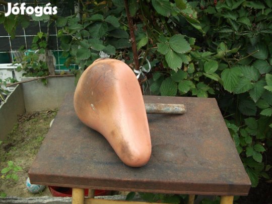 Veterán gyerek kerékpár nyereg