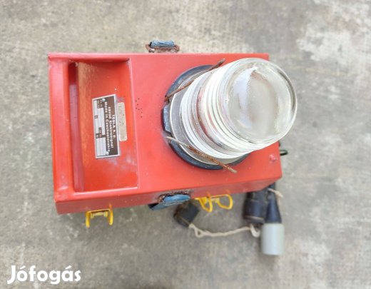 Veterán katonai Tesla reptéri lámpa