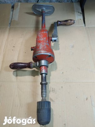 Veterán kézi fúró . 