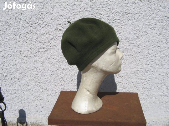 Veterán svájci sapka, korabeli lyukas 2 filléressel a villámhárítóján