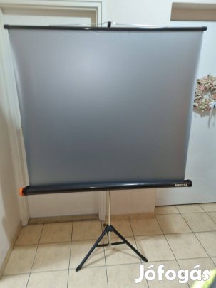 Vetítővászon 125x125 cm-es szép állapotban