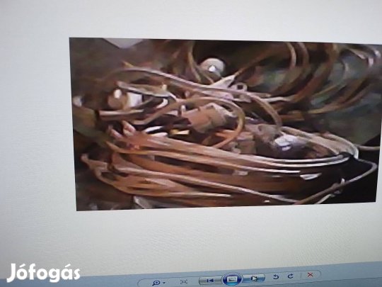 Vezeték gyári dugvillával