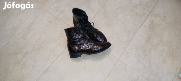 Via Roma lakkbőr bokacsizma, 36-os