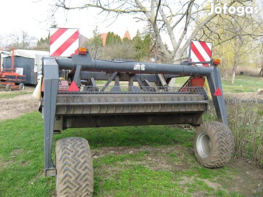 Vicon vontatott kasza