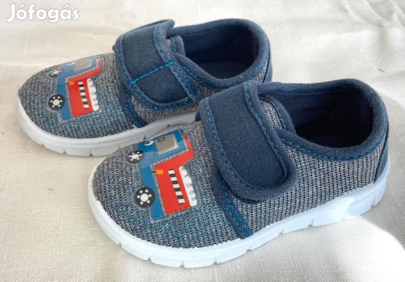 Victory kisfiú cipő - 23-as méret
