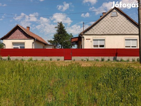 Vidéki családi ház eladó