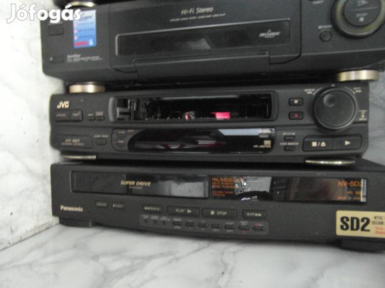 Video-dvd készülék hibásak alkatrésznek, javíthatóak