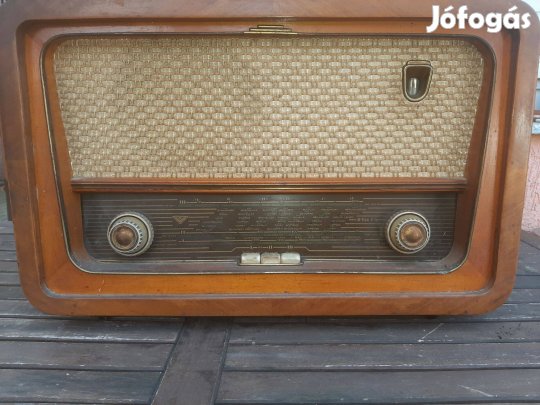 Videoton 2db rádió R4902-R946