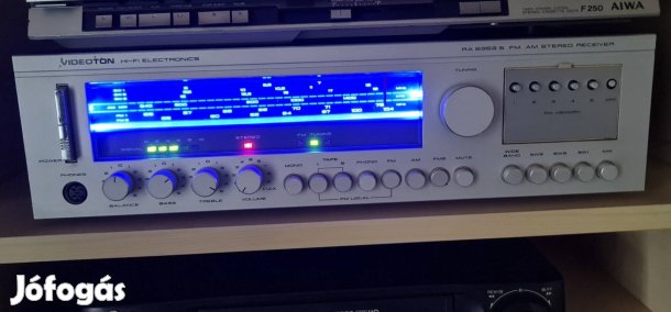 Videoton 6363S sztereó Rádió erősítő kék led világitásal