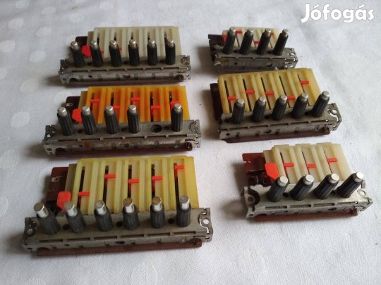 Videoton URH hangoló potméter sor