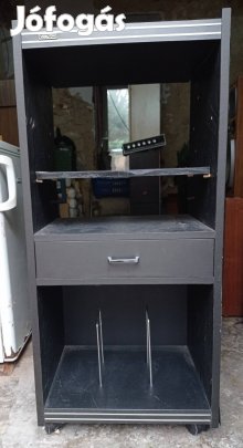 Videoton hifi torony szekrény 110cm magas,49cm széles,37cm mély 