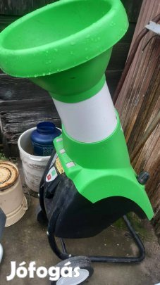 Viking GE150 2.5kw ágaprító garáló gyümölcsdaráló ágdaráló komposztáló