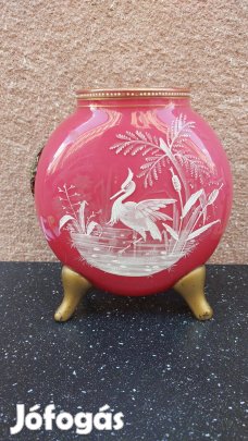 Viktoriánus üveg váza darumadárral